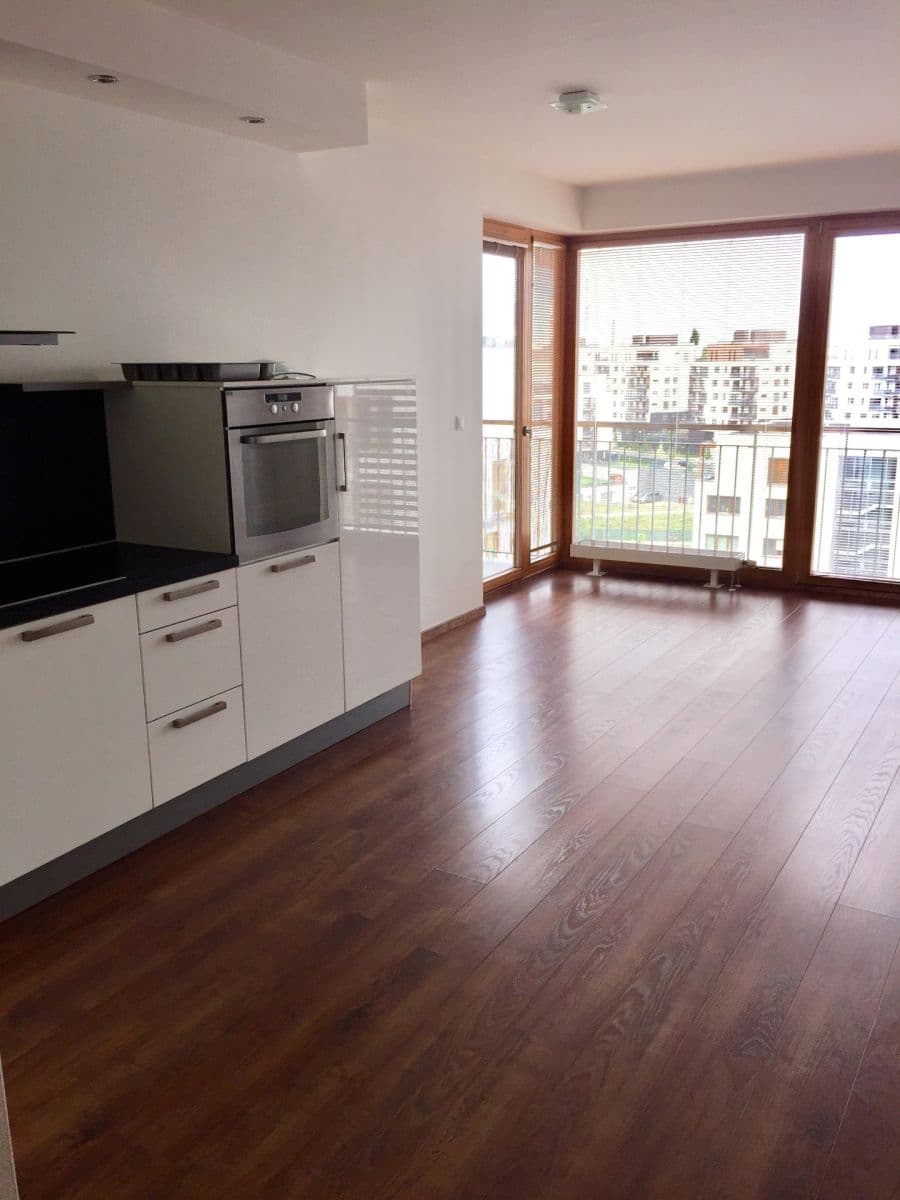 Prenájom bytu 2-izbový 64 m², Nad Smetankou, Praha, Praha Prenájom bytu 2-izbový 64 m², Nad Smetankou, Praha, Praha