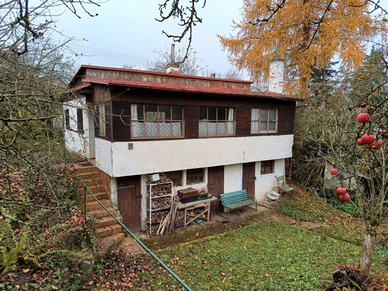 Predaj rekreačného objektu 58 m², pozemek 504 m², Lesní, Zadní Třebaň, Středočeský kraj Predaj rekreačného objektu 58 m², pozemek 504 m², Lesní, Zadní Třebaň, Středočeský kraj