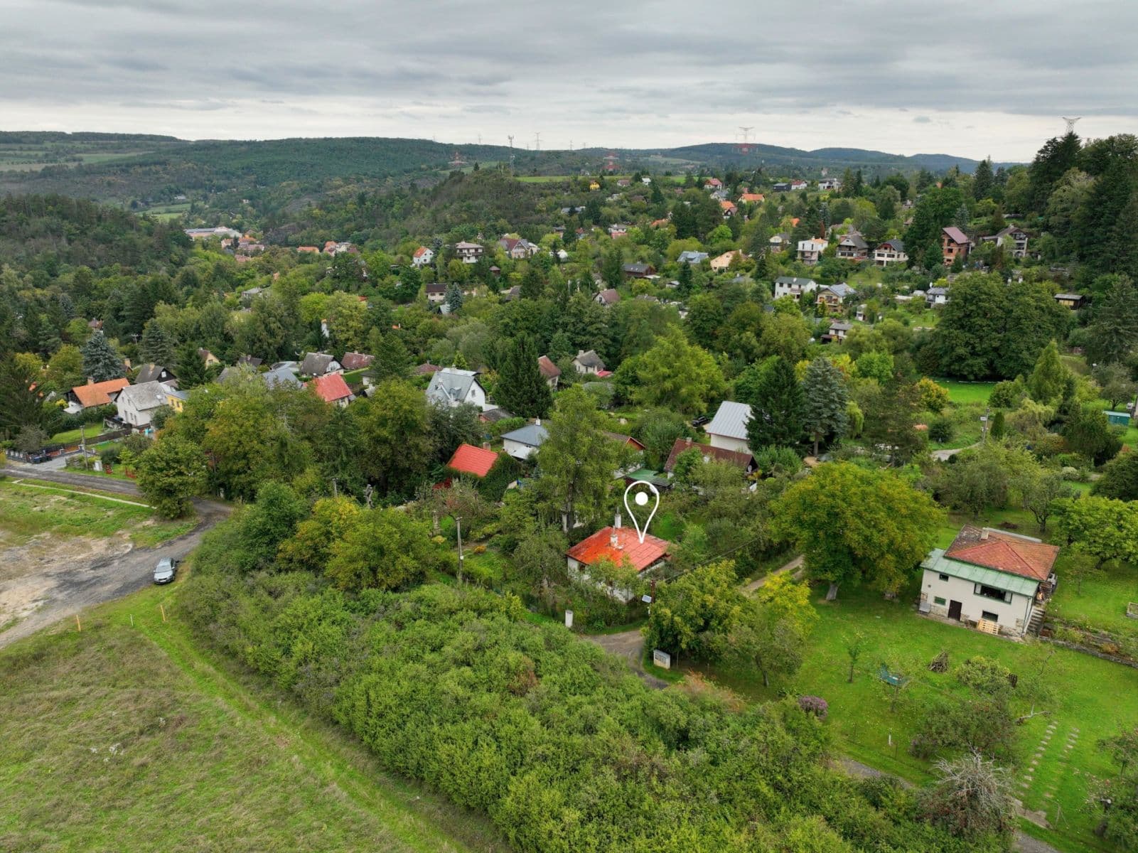 Predaj rekreačného objektu 58 m², pozemek 504 m², Lesní, Zadní Třebaň, Středočeský kraj Predaj rekreačného objektu 58 m², pozemek 504 m², Lesní, Zadní Třebaň, Středočeský kraj