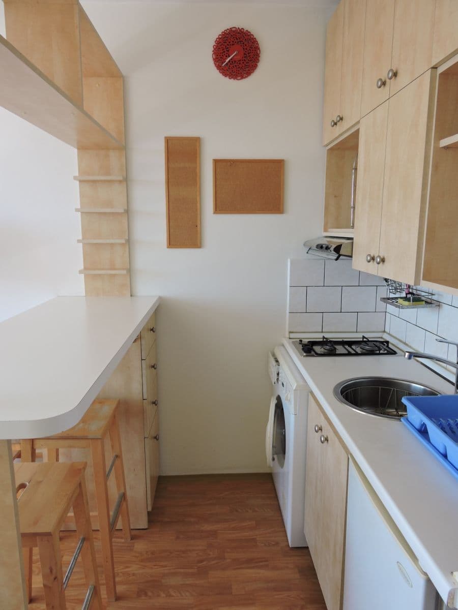 Predaj bytu 1-izbový 24 m², Jahodová, Praha, Praha Predaj bytu 1-izbový 24 m², Jahodová, Praha, Praha