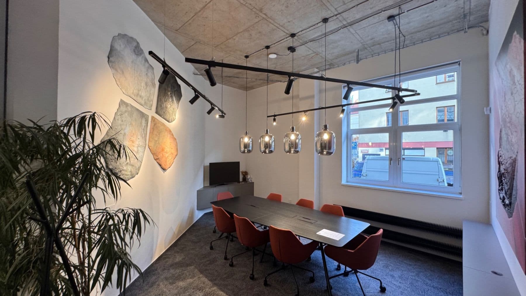 Prenájom kancelárie 20 m², Ukrajinská, Praha, Praha Prenájom kancelárie 20 m², Ukrajinská, Praha, Praha