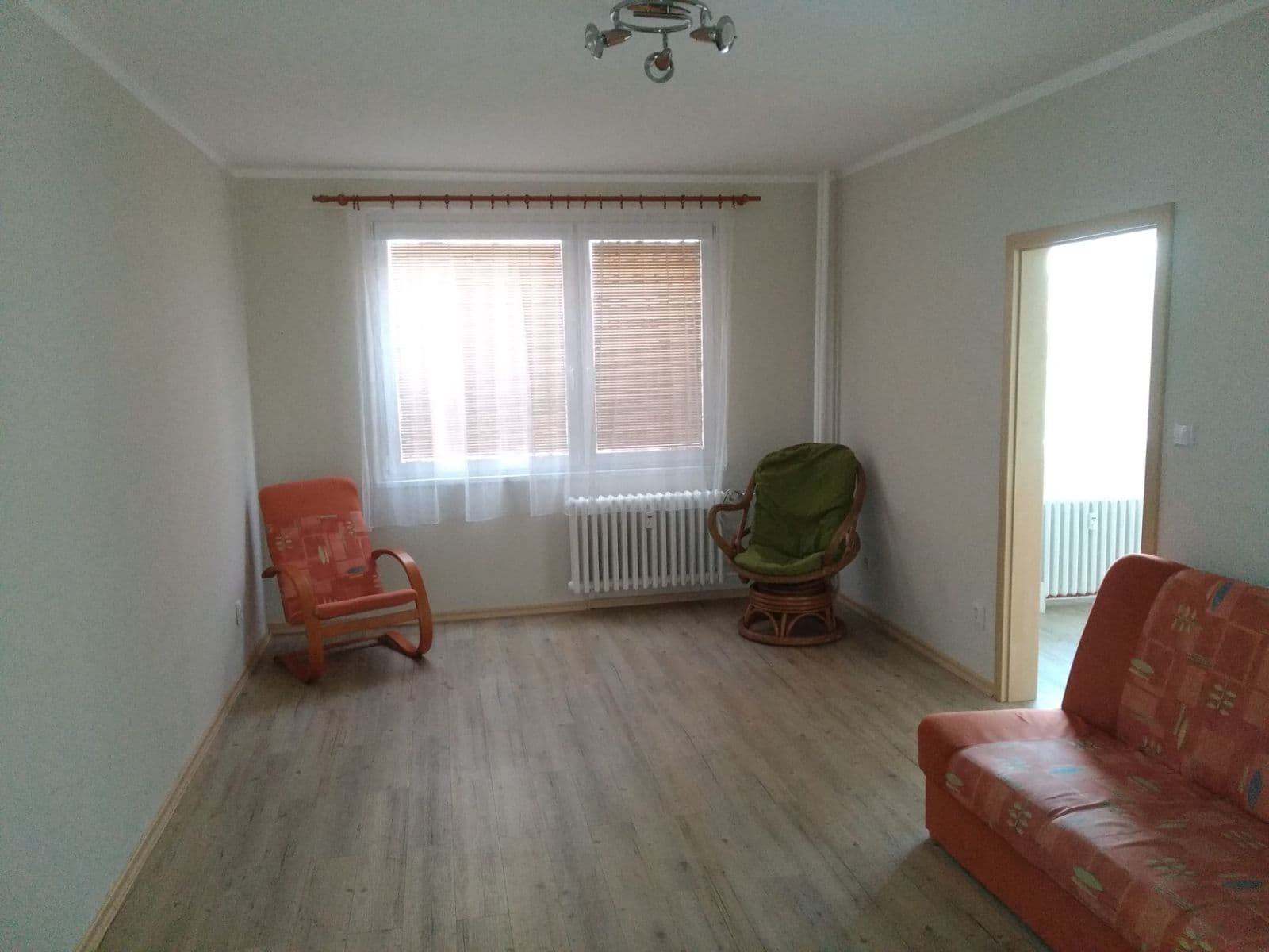 Predaj bytu 2-izbový 74 m², Luďka Matury, Pardubice, Pardubický kraj Predaj bytu 2-izbový 74 m², Luďka Matury, Pardubice, Pardubický kraj
