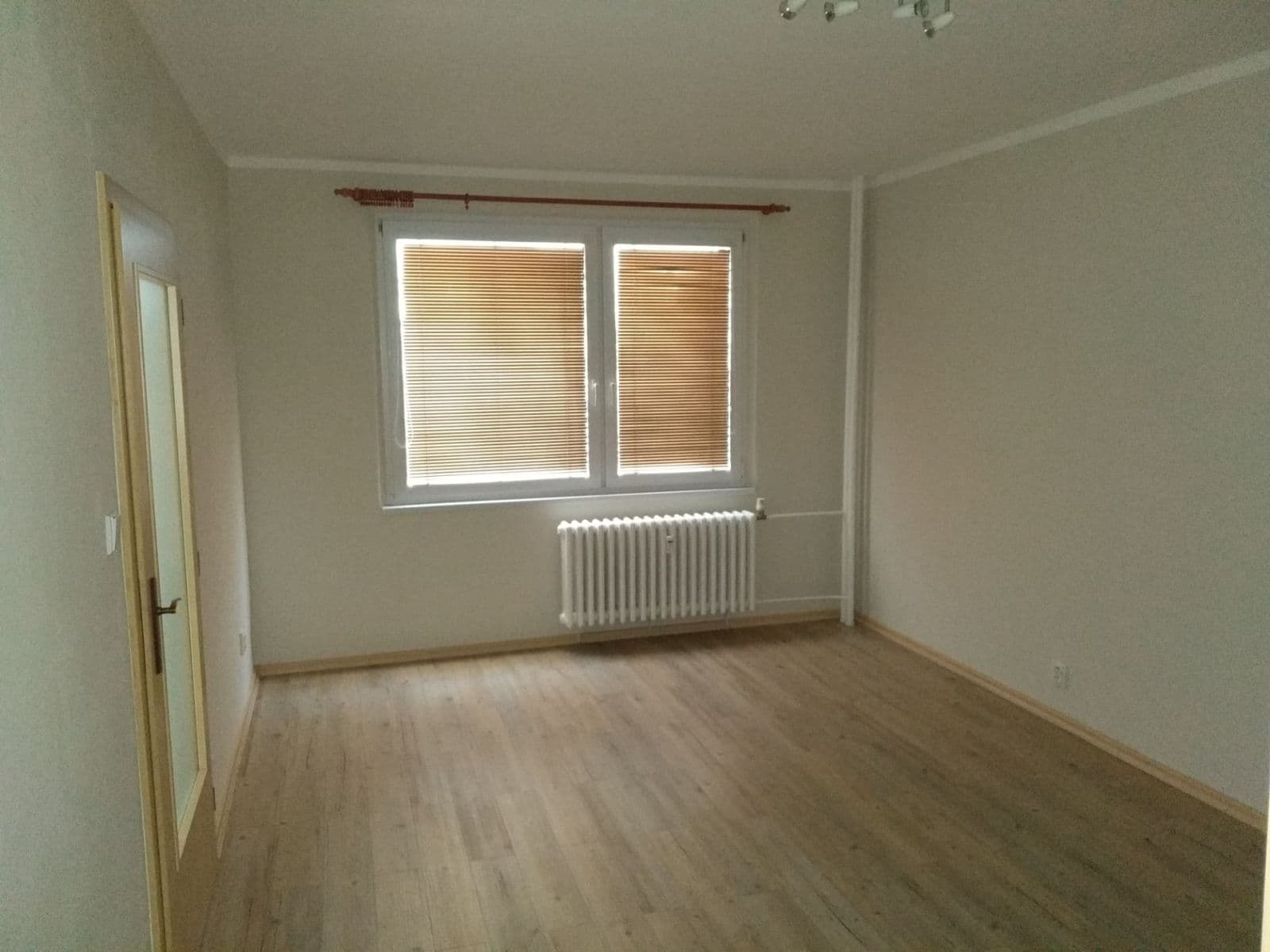 Predaj bytu 2-izbový 74 m², Luďka Matury, Pardubice, Pardubický kraj Predaj bytu 2-izbový 74 m², Luďka Matury, Pardubice, Pardubický kraj