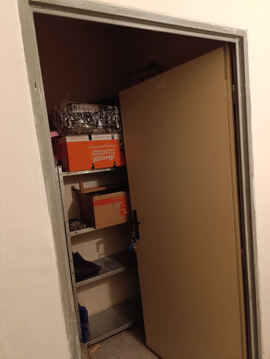 Predaj bytu 2-izbový 74 m², Luďka Matury, Pardubice, Pardubický kraj Predaj bytu 2-izbový 74 m², Luďka Matury, Pardubice, Pardubický kraj