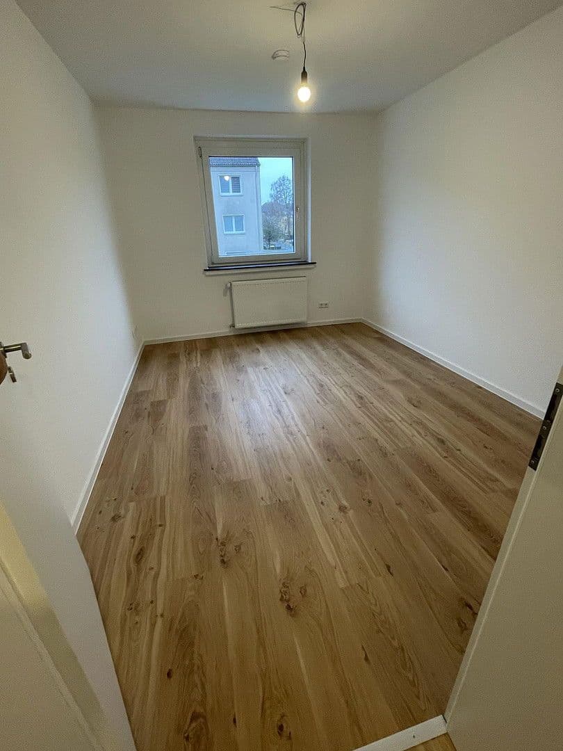 Prenájom bytu 3-izbový 66 m², Gumbinner Weg, Sarstedt, Dolné Sasko Prenájom bytu 3-izbový 66 m², Gumbinner Weg, Sarstedt, Dolné Sasko