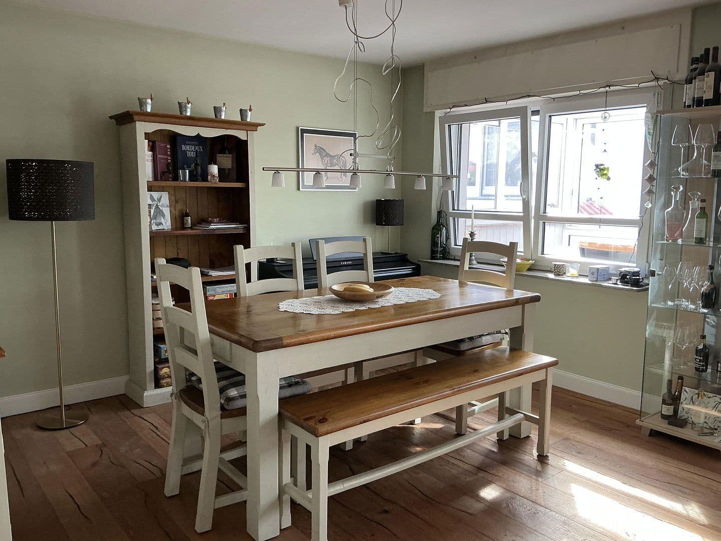 Predaj domu 170 m², pozemek 1.335 m², Steinmauern, Bádensko-Wurttembersko Predaj domu 170 m², pozemek 1.335 m², Steinmauern, Bádensko-Wurttembersko