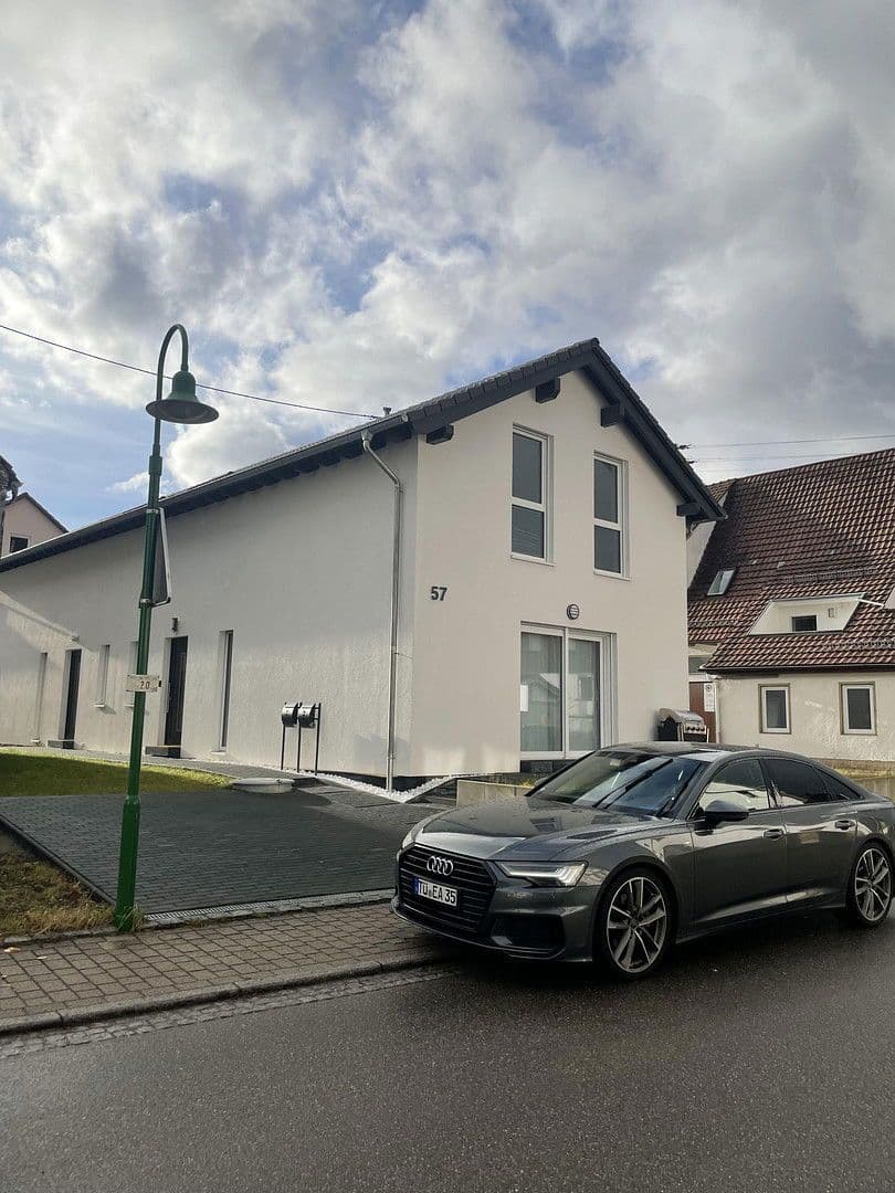 Predaj domu 100 m², pozemek 187 m², Nagold, Bádensko-Wurttembersko Predaj domu 100 m², pozemek 187 m², Nagold, Bádensko-Wurttembersko