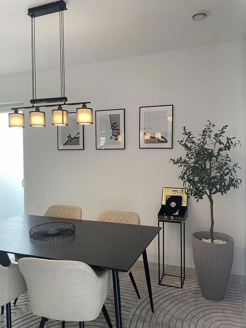 Predaj domu 100 m², pozemek 187 m², Nagold, Bádensko-Wurttembersko Predaj domu 100 m², pozemek 187 m², Nagold, Bádensko-Wurttembersko