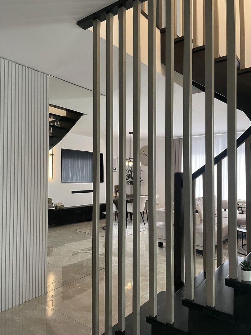 Predaj domu 100 m², pozemek 187 m², Nagold, Bádensko-Wurttembersko Predaj domu 100 m², pozemek 187 m², Nagold, Bádensko-Wurttembersko