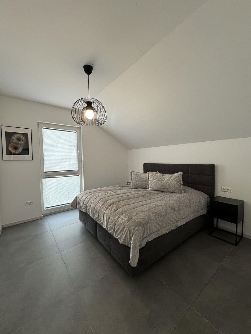 Predaj domu 100 m², pozemek 187 m², Nagold, Bádensko-Wurttembersko Predaj domu 100 m², pozemek 187 m², Nagold, Bádensko-Wurttembersko