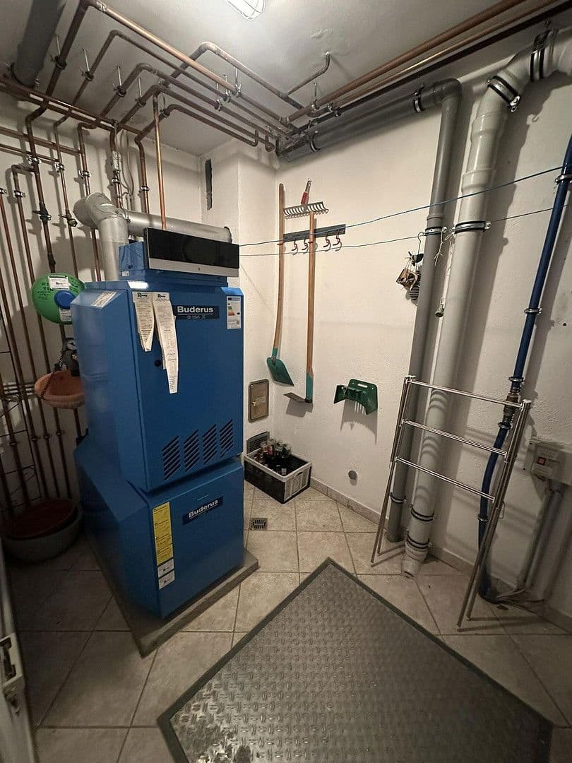 Predaj domu 171 m², pozemek 180 m², Wächtersbach, Hesensko Predaj domu 171 m², pozemek 180 m², Wächtersbach, Hesensko