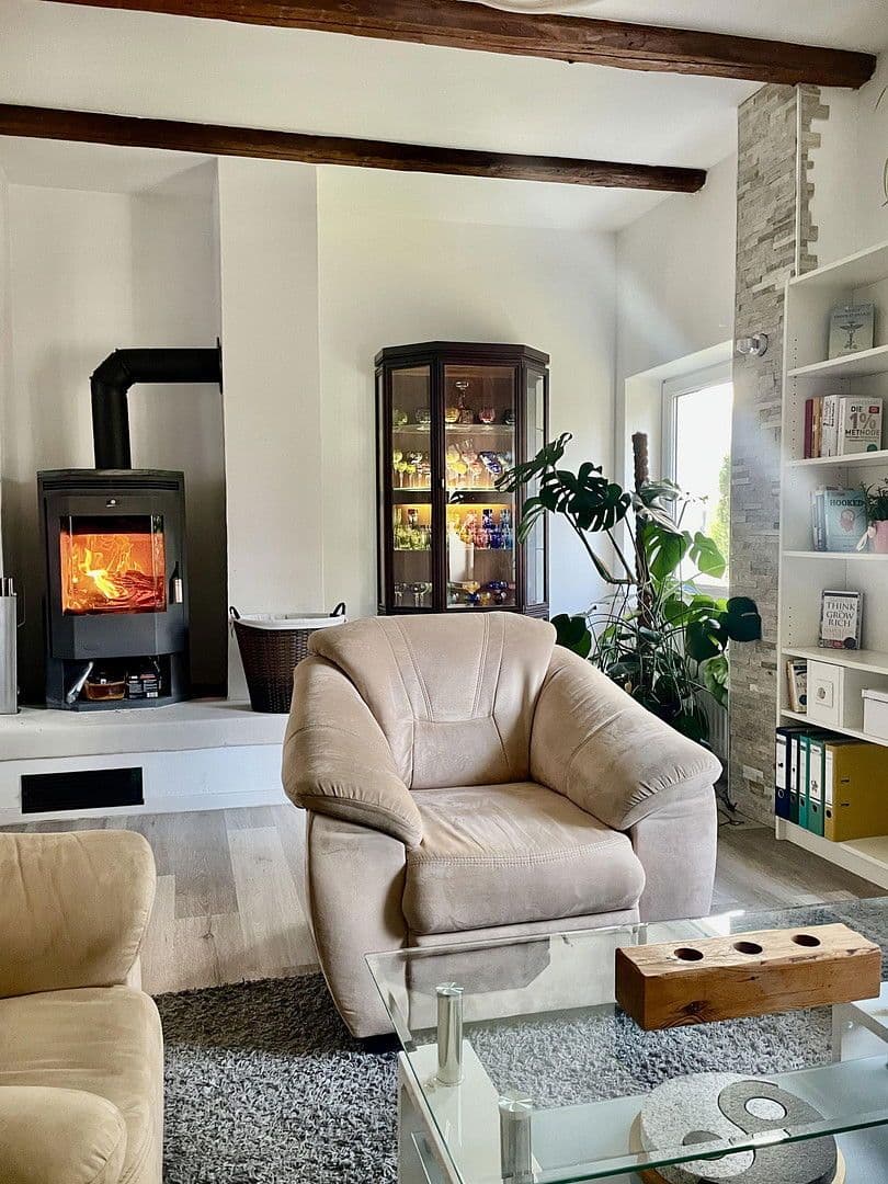 Predaj domu 127 m², pozemek 1.678 m², Steinburg, Šlezvicko-Holštajnsko Predaj domu 127 m², pozemek 1.678 m², Steinburg, Šlezvicko-Holštajnsko