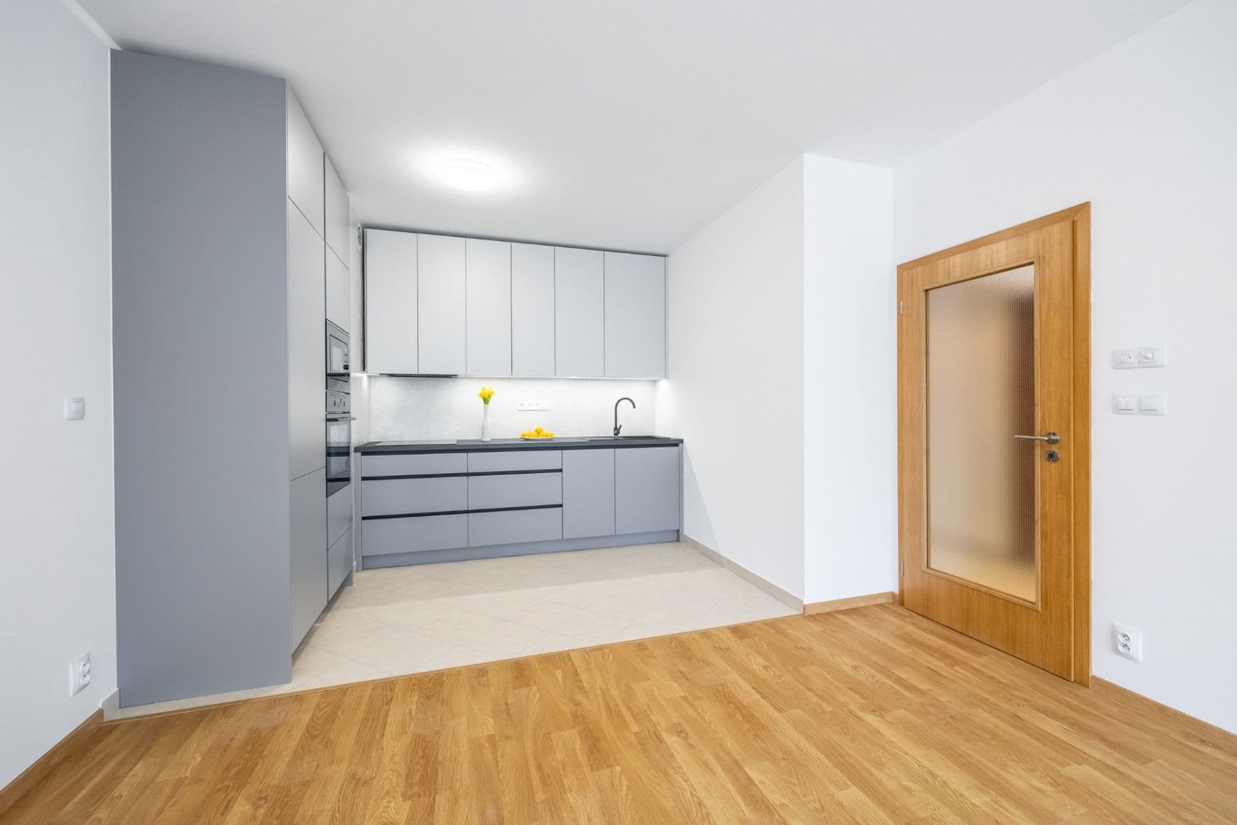 Prenájom bytu 2-izbový 56 m², Míšovická, Praha, Praha Prenájom bytu 2-izbový 56 m², Míšovická, Praha, Praha