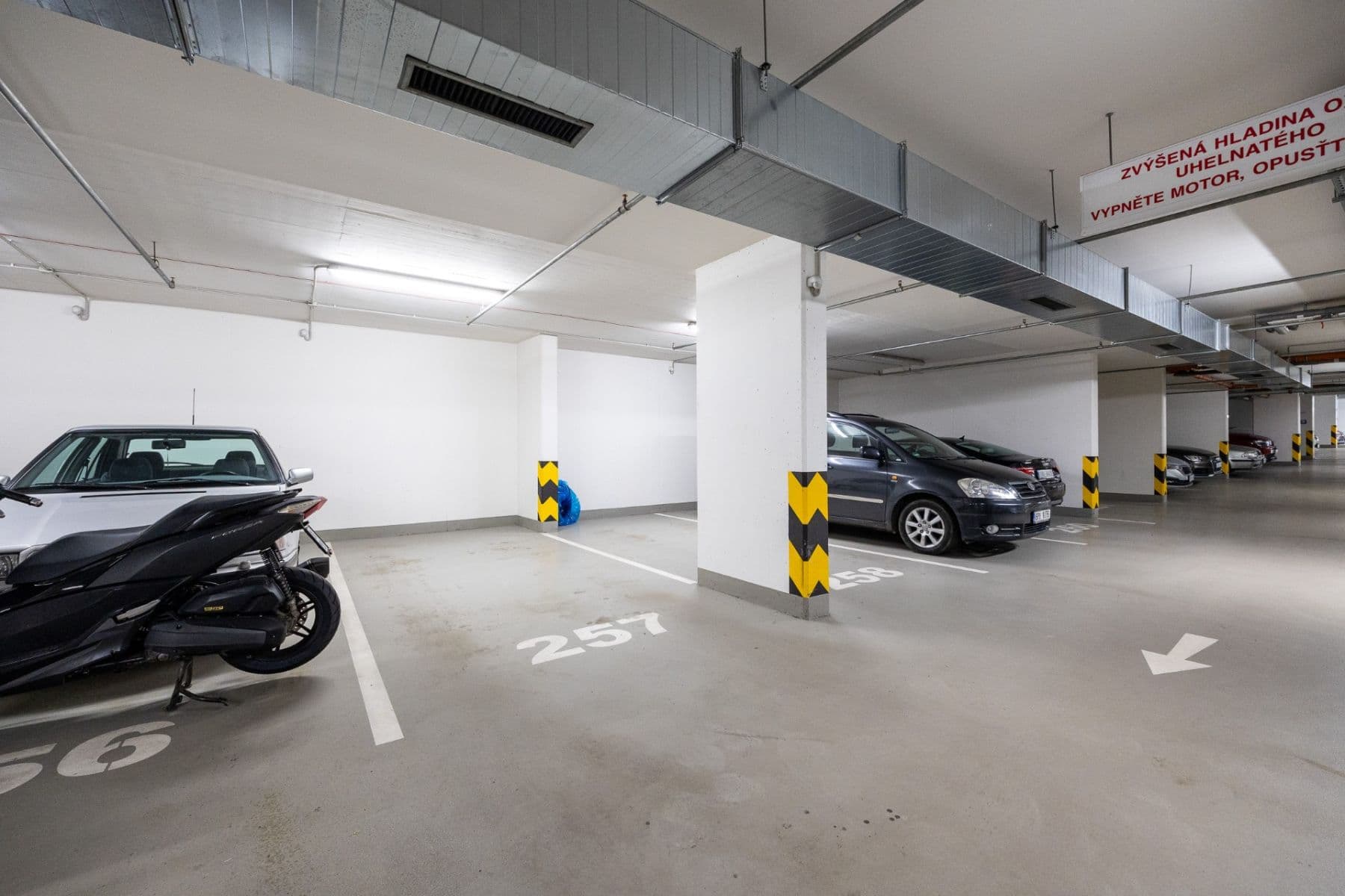 Prenájom bytu 2-izbový 56 m², Míšovická, Praha, Praha Prenájom bytu 2-izbový 56 m², Míšovická, Praha, Praha