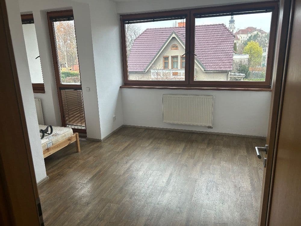 Prenájom bytu 3-izbový 94 m², Klicperova, Olomouc, Olomoucký kraj Prenájom bytu 3-izbový 94 m², Klicperova, Olomouc, Olomoucký kraj