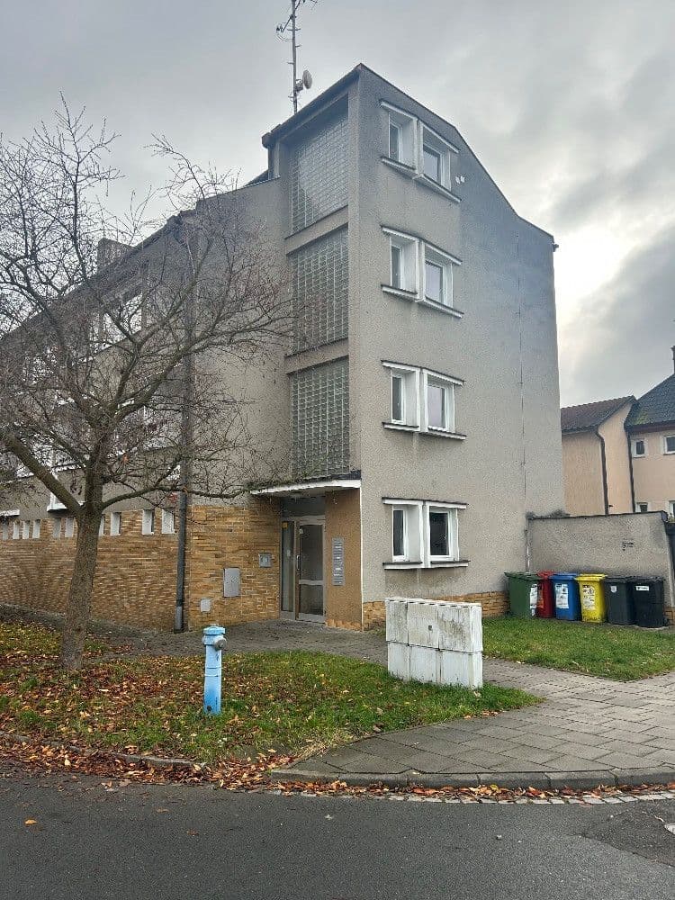 Prenájom bytu 3-izbový 94 m², Klicperova, Olomouc, Olomoucký kraj Prenájom bytu 3-izbový 94 m², Klicperova, Olomouc, Olomoucký kraj