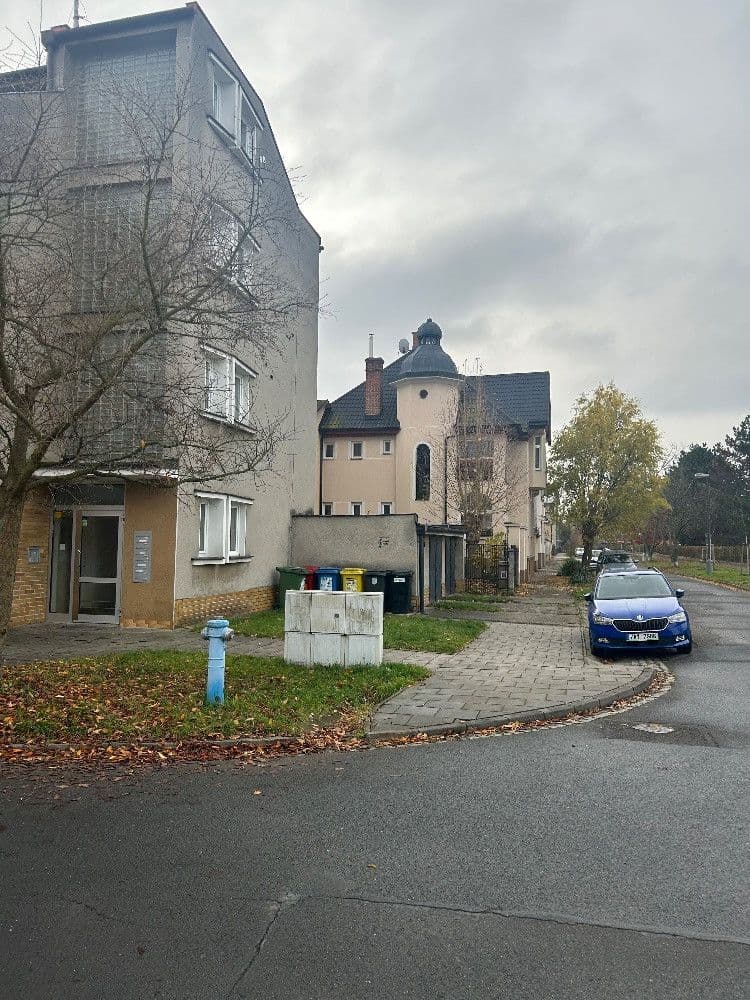 Prenájom bytu 3-izbový 94 m², Klicperova, Olomouc, Olomoucký kraj Prenájom bytu 3-izbový 94 m², Klicperova, Olomouc, Olomoucký kraj