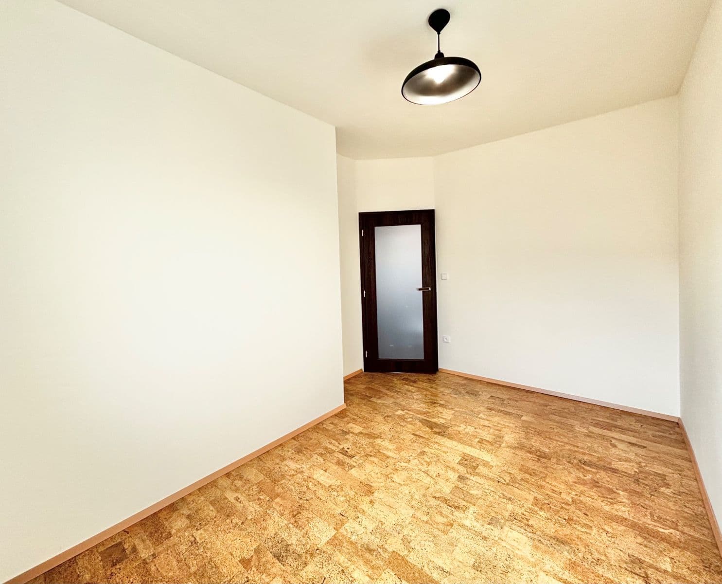 Predaj bytu 3-izbový 63 m², Československé armády, Skuteč, Pardubický kraj Predaj bytu 3-izbový 63 m², Československé armády, Skuteč, Pardubický kraj