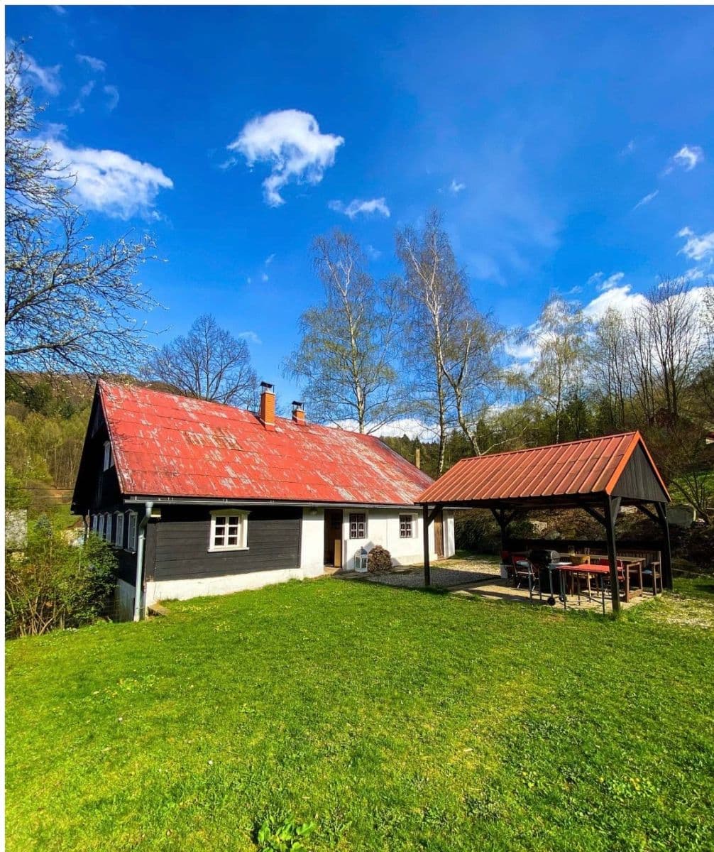 Predaj rekreačného objektu 200 m², pozemek 1.650 m², Vláčilova, Mníšek, Liberecký kraj Predaj rekreačného objektu 200 m², pozemek 1.650 m², Vláčilova, Mníšek, Liberecký kraj