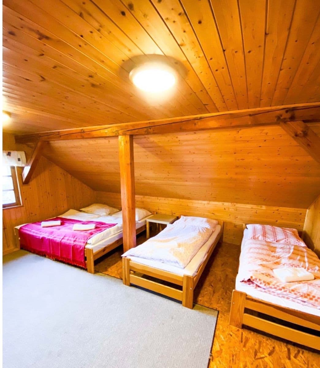 Predaj rekreačného objektu 200 m², pozemek 1.650 m², Vláčilova, Mníšek, Liberecký kraj Predaj rekreačného objektu 200 m², pozemek 1.650 m², Vláčilova, Mníšek, Liberecký kraj