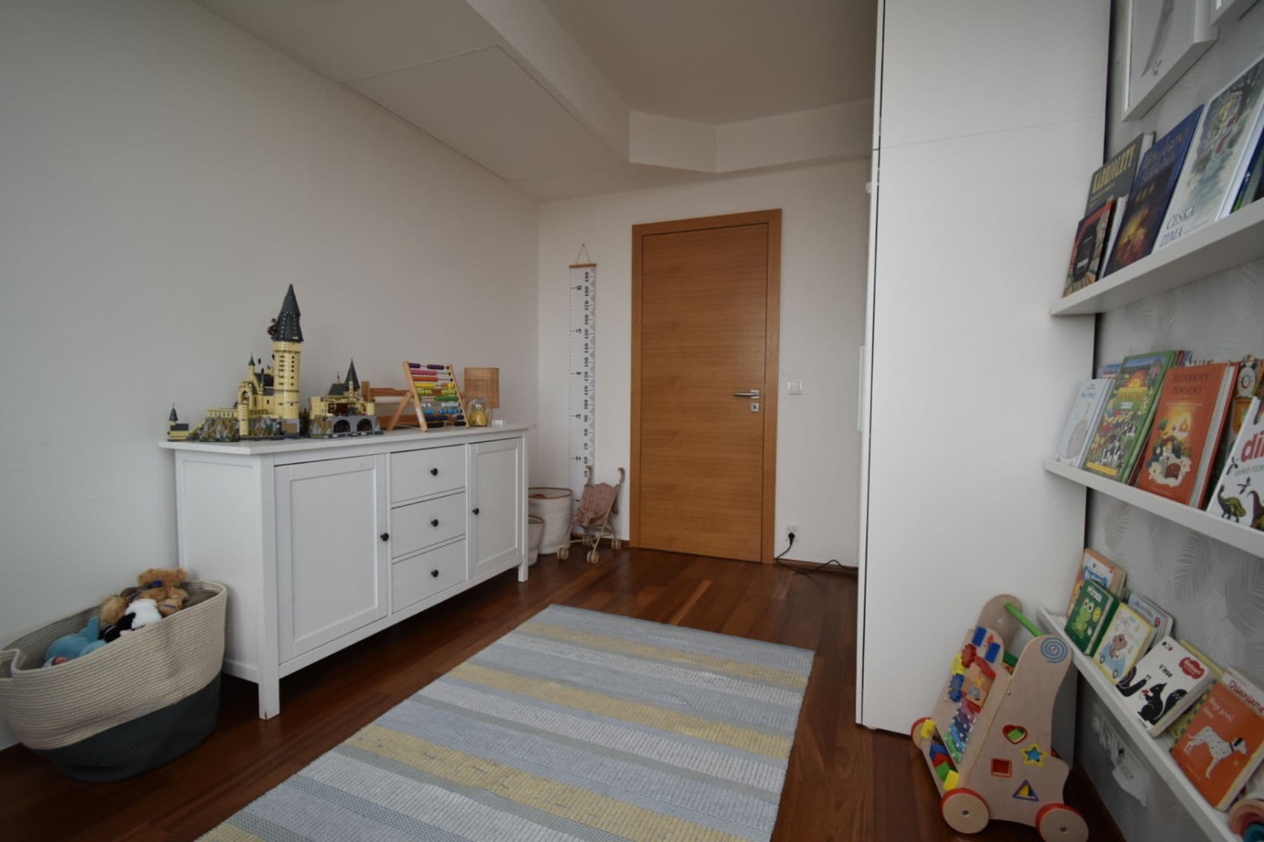 Predaj bytu 3-izbový 94 m², Na Pomezí, Praha, Praha Predaj bytu 3-izbový 94 m², Na Pomezí, Praha, Praha