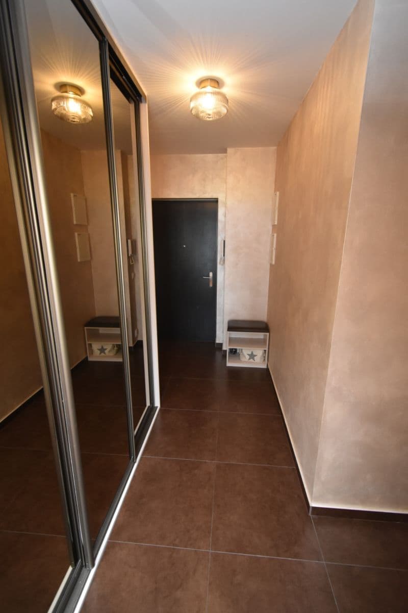 Predaj bytu 3-izbový 94 m², Na Pomezí, Praha, Praha Predaj bytu 3-izbový 94 m², Na Pomezí, Praha, Praha