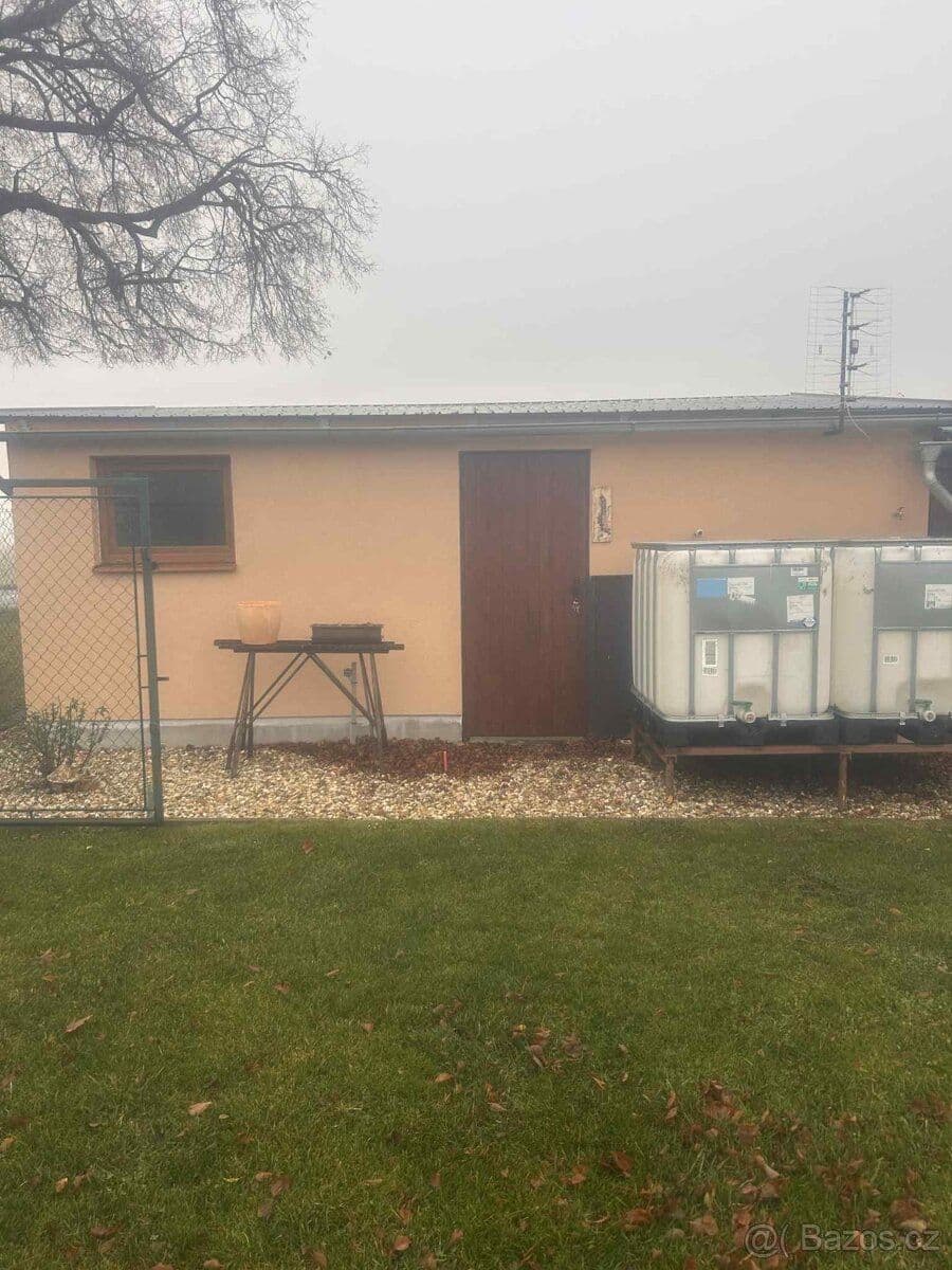 Predaj rekreačného objektu 340 m², pozemek 340 m², 401, Lipník, Kraj Vysočina Predaj rekreačného objektu 340 m², pozemek 340 m², 401, Lipník, Kraj Vysočina