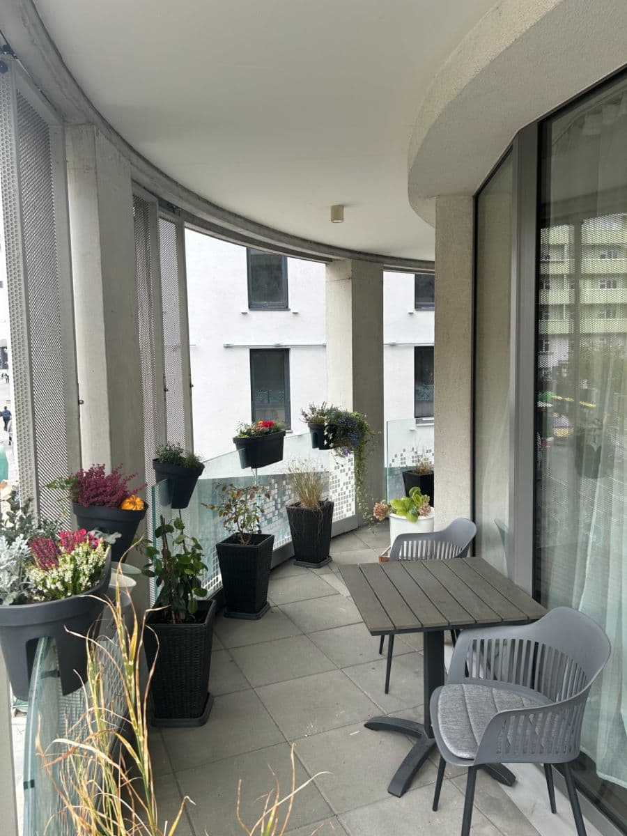 Predaj bytu 3-izbový 95 m², Hlaváčkova, Praha, Praha Predaj bytu 3-izbový 95 m², Hlaváčkova, Praha, Praha