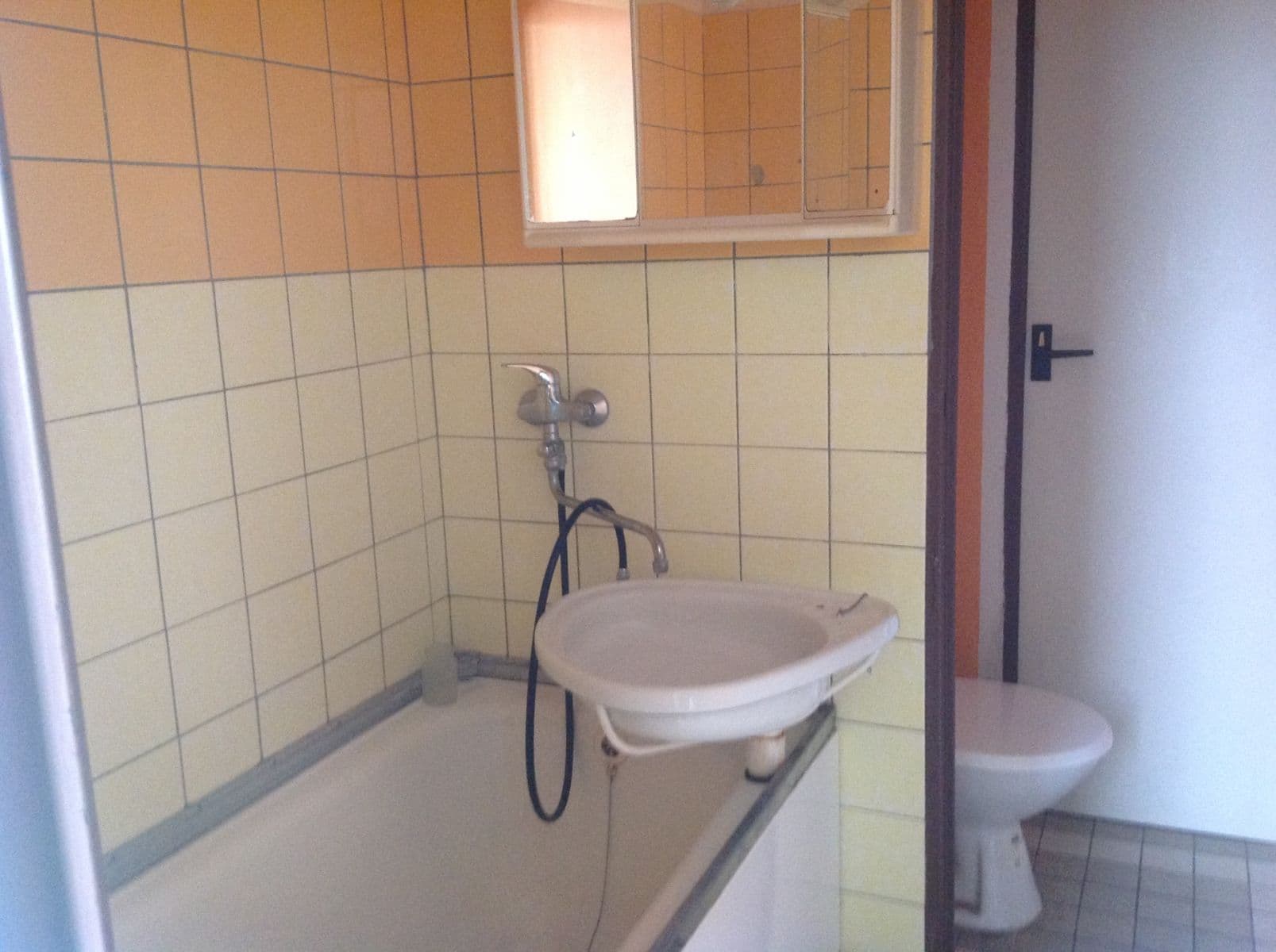 Prenájom bytu 1-izbový 50 m², Jateční, Klatovy, Plzeňský kraj Prenájom bytu 1-izbový 50 m², Jateční, Klatovy, Plzeňský kraj