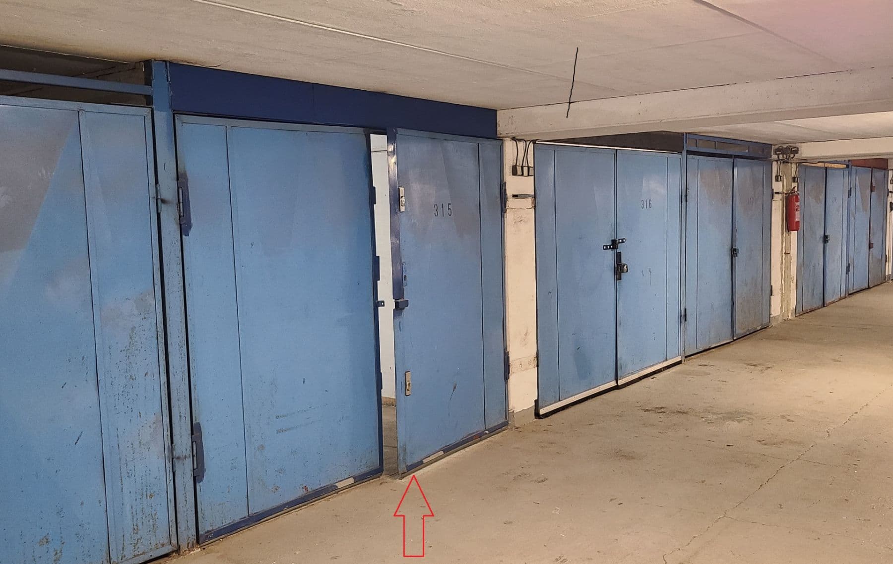 Predaj garáže 18 m², Praha, Praha Predaj garáže 18 m², Praha, Praha