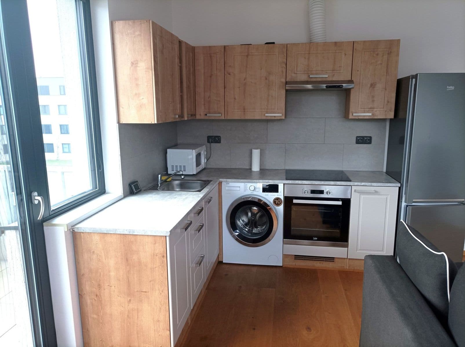 Prenájom bytu 2-izbový 40 m², Karla IV., Horoměřice, Středočeský kraj Prenájom bytu 2-izbový 40 m², Karla IV., Horoměřice, Středočeský kraj