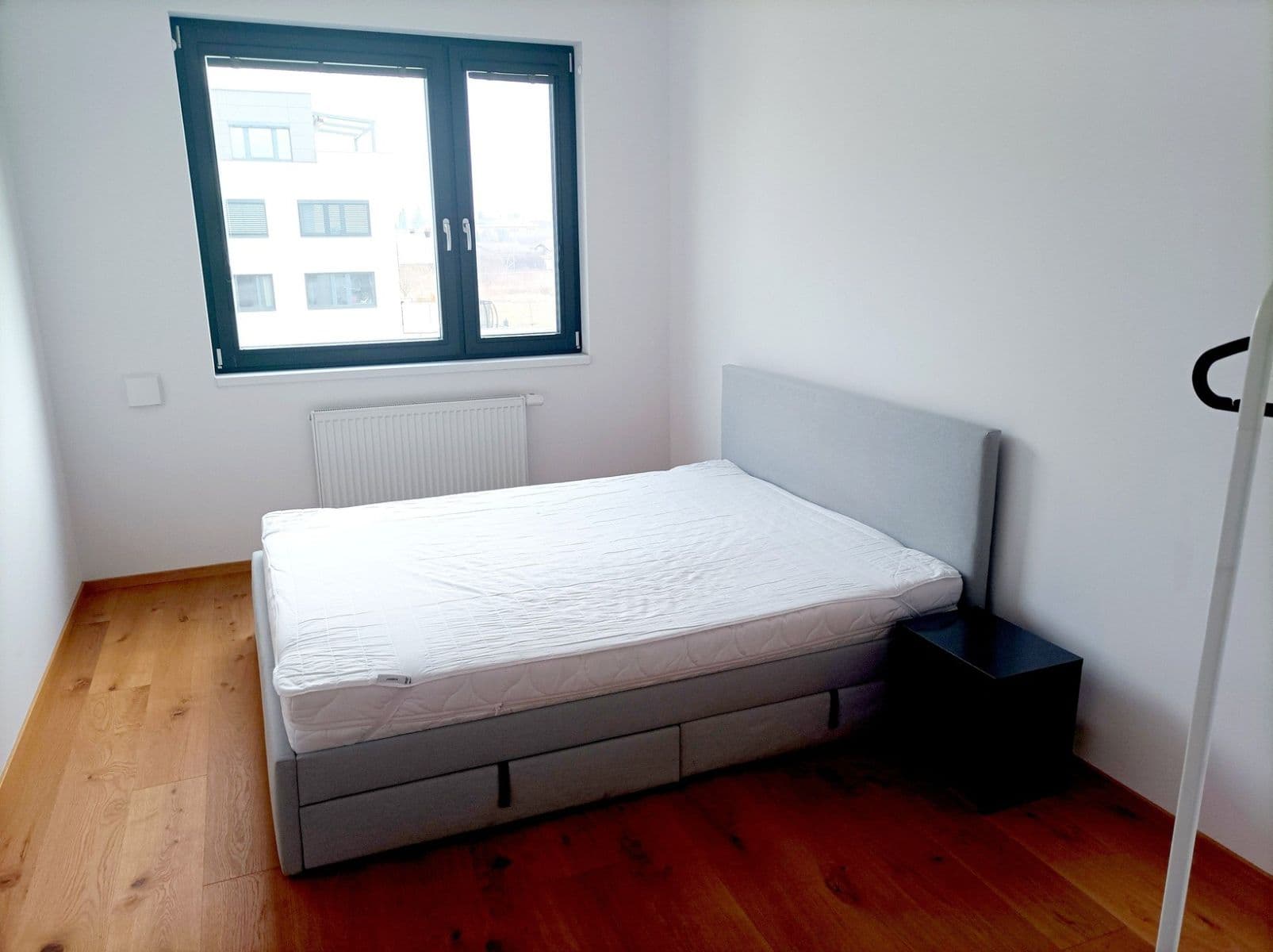 Prenájom bytu 2-izbový 40 m², Karla IV., Horoměřice, Středočeský kraj Prenájom bytu 2-izbový 40 m², Karla IV., Horoměřice, Středočeský kraj