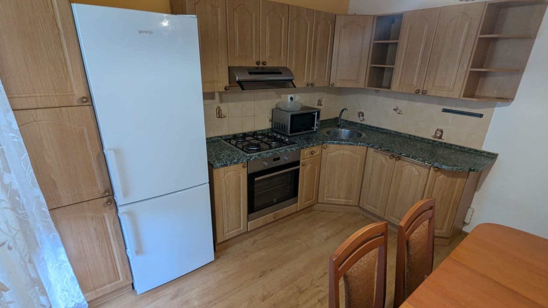 Prenájom bytu 3-izbový 70 m², Iľjušinova, Petržalka, Bratislavský kraj Prenájom bytu 3-izbový 70 m², Iľjušinova, Petržalka, Bratislavský kraj