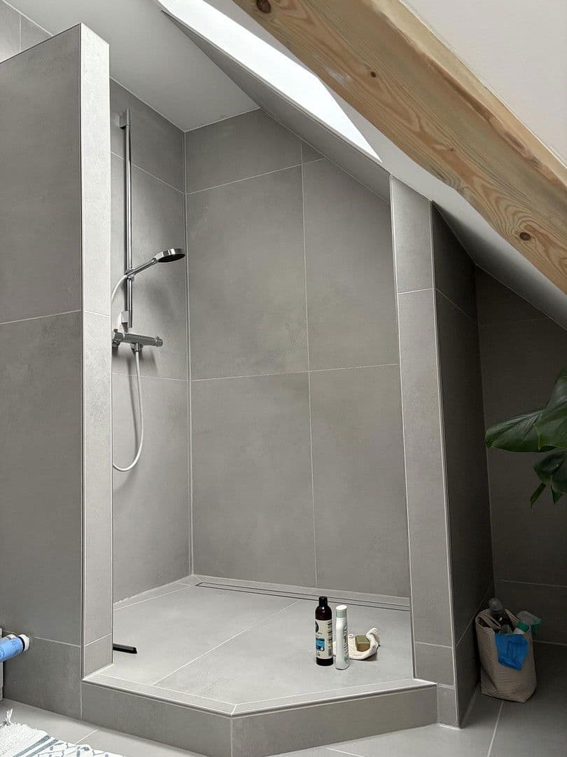 Predaj domu 202 m², pozemek 969 m², Garbsen, Dolné Sasko Predaj domu 202 m², pozemek 969 m², Garbsen, Dolné Sasko