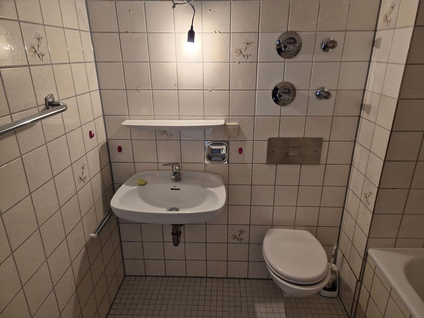 Predaj bytu 2-izbový 68 m², Große Heerstraße 22, Pfullingen, Bádensko-Wurttembersko Predaj bytu 2-izbový 68 m², Große Heerstraße 22, Pfullingen, Bádensko-Wurttembersko