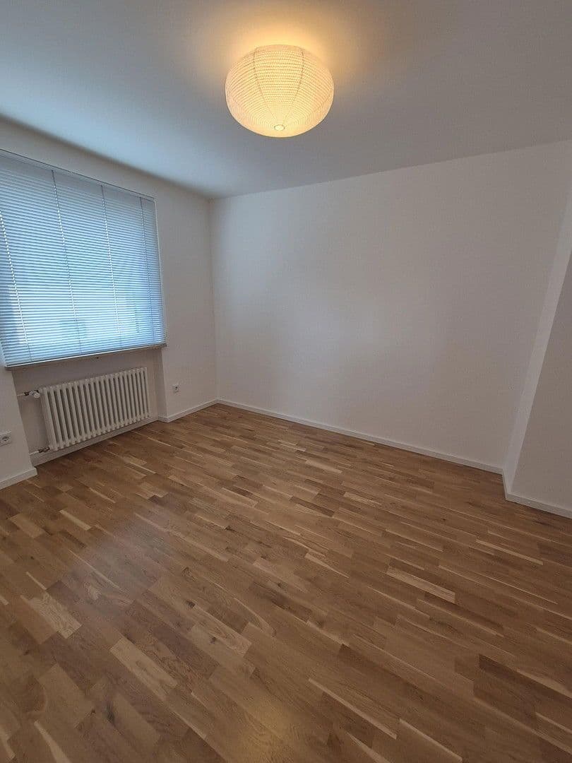 Predaj domu 146 m², pozemek 353 m², Neuried, Bavorsko Predaj domu 146 m², pozemek 353 m², Neuried, Bavorsko