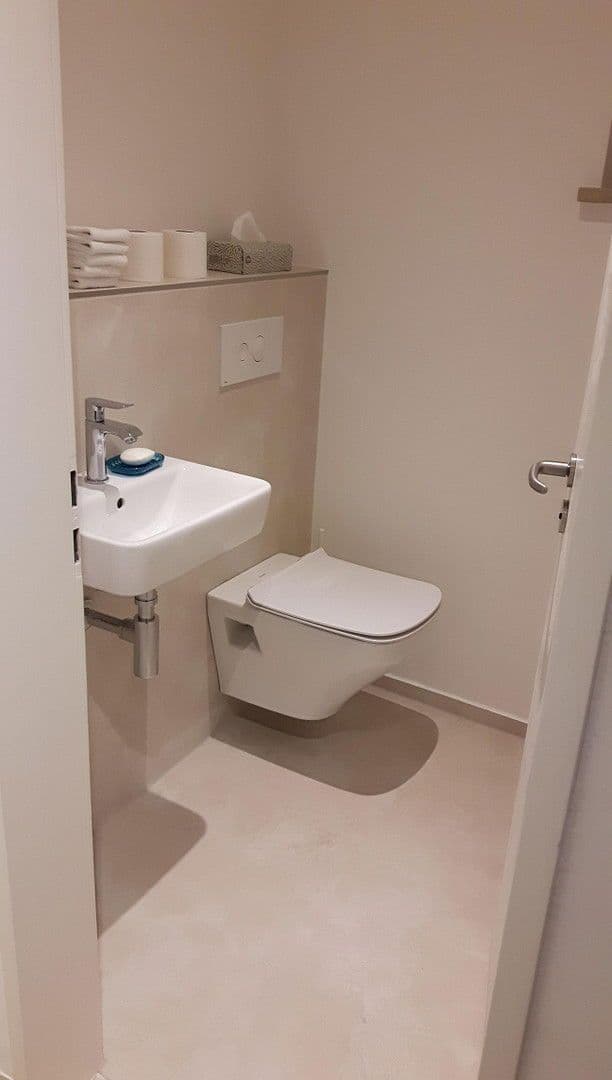 Predaj domu 146 m², pozemek 353 m², Neuried, Bavorsko Predaj domu 146 m², pozemek 353 m², Neuried, Bavorsko