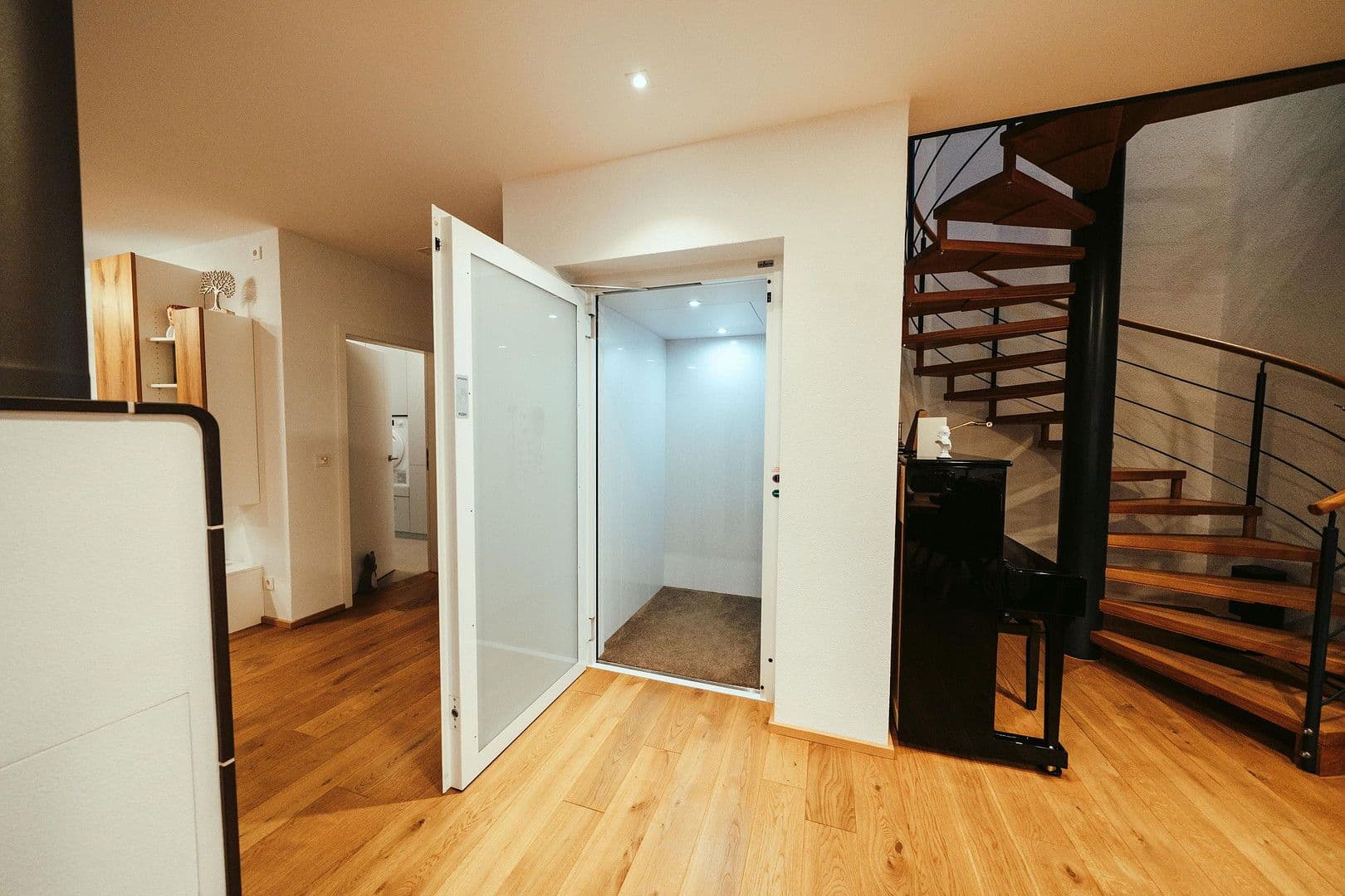 Predaj domu 290 m², pozemek 674 m², Erlabrunn, Bavorsko Predaj domu 290 m², pozemek 674 m², Erlabrunn, Bavorsko