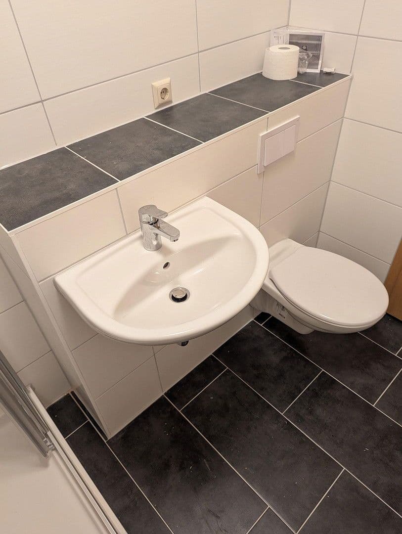 Prenájom bytu 2-izbový 46 m², Kellerberg 5, Limbach-Oberfrohna, Sasko Prenájom bytu 2-izbový 46 m², Kellerberg 5, Limbach-Oberfrohna, Sasko