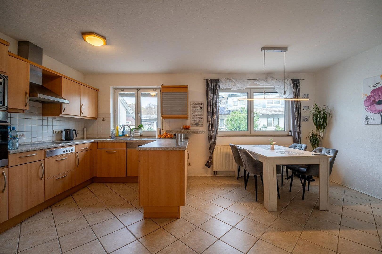 Predaj domu 123 m², pozemek 193 m², Baden-Baden, Bádensko-Wurttembersko Predaj domu 123 m², pozemek 193 m², Baden-Baden, Bádensko-Wurttembersko