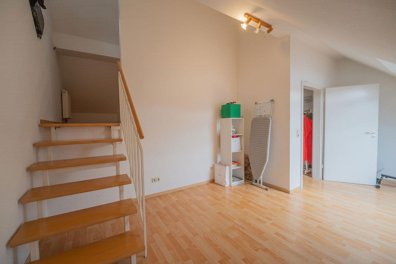 Predaj domu 123 m², pozemek 193 m², Baden-Baden, Bádensko-Wurttembersko Predaj domu 123 m², pozemek 193 m², Baden-Baden, Bádensko-Wurttembersko
