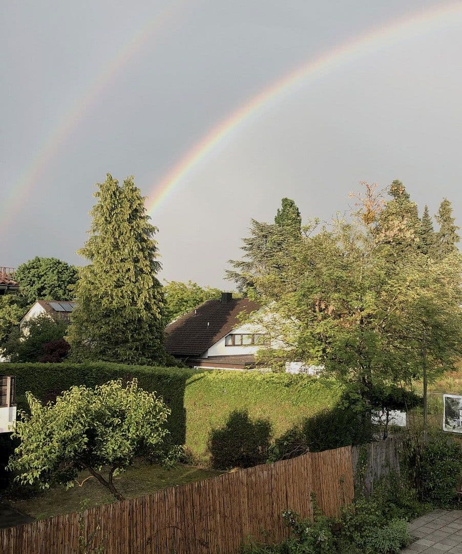 Prenájom domu 130 m², pozemek 359 m², München, Bavorsko Prenájom domu 130 m², pozemek 359 m², München, Bavorsko