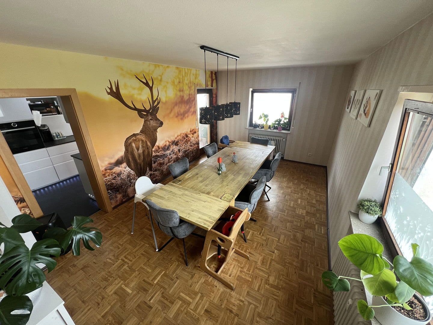 Prenájom bytu 5-izbový 167 m², Iffezheim, Bádensko-Wurttembersko Prenájom bytu 5-izbový 167 m², Iffezheim, Bádensko-Wurttembersko