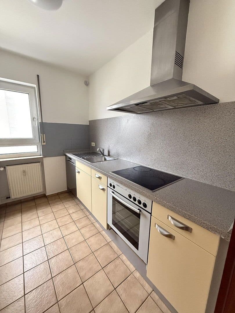 Predaj bytu 4-izbový 105 m², Frankfurt am Main, Hesensko Predaj bytu 4-izbový 105 m², Frankfurt am Main, Hesensko