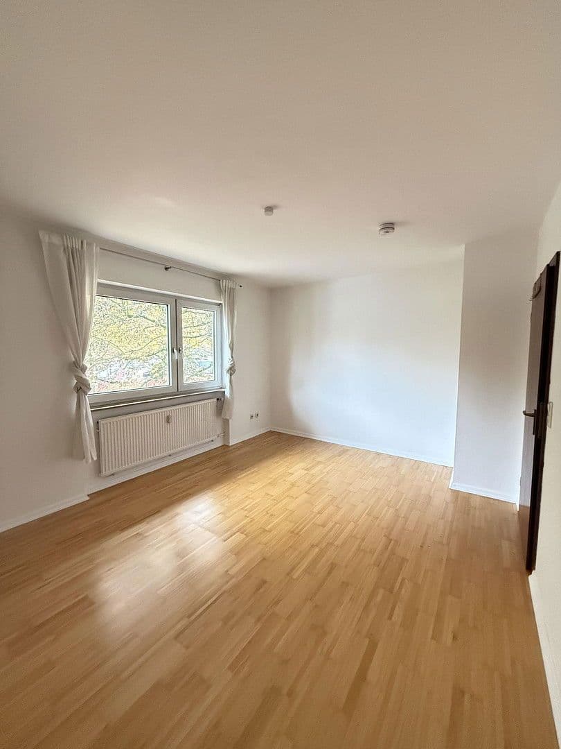 Predaj bytu 4-izbový 105 m², Frankfurt am Main, Hesensko Predaj bytu 4-izbový 105 m², Frankfurt am Main, Hesensko