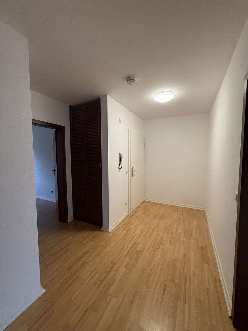 Predaj bytu 4-izbový 105 m², Frankfurt am Main, Hesensko Predaj bytu 4-izbový 105 m², Frankfurt am Main, Hesensko