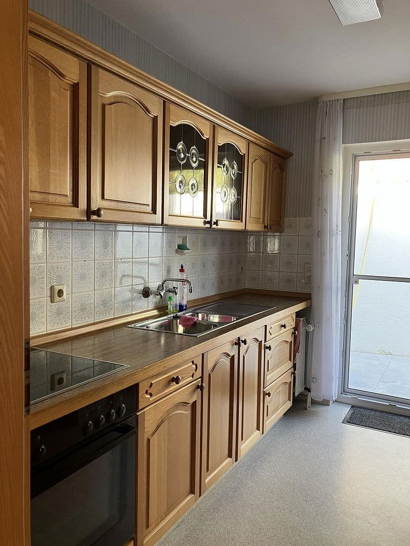 Predaj domu 164 m², pozemek 484 m², Heubach, Bádensko-Wurttembersko Predaj domu 164 m², pozemek 484 m², Heubach, Bádensko-Wurttembersko