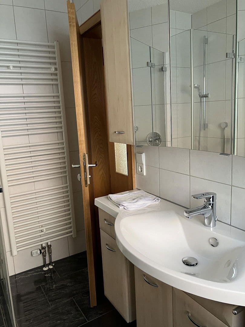 Predaj domu 164 m², pozemek 484 m², Heubach, Bádensko-Wurttembersko Predaj domu 164 m², pozemek 484 m², Heubach, Bádensko-Wurttembersko