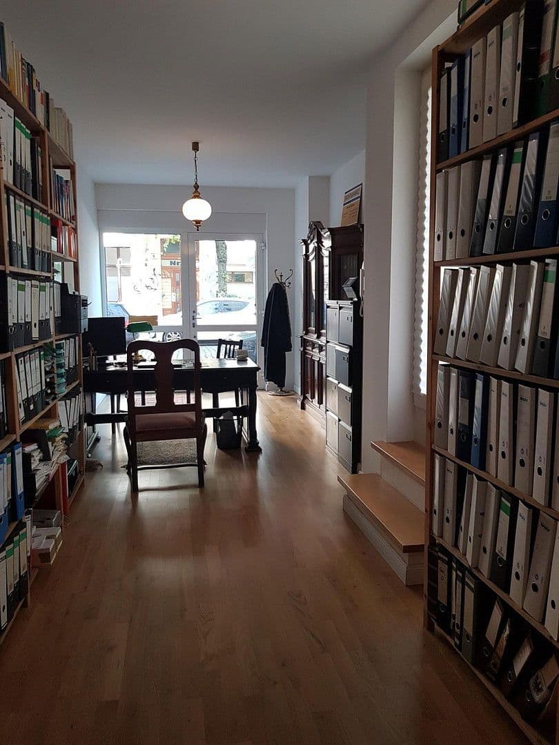 Predaj kancelárie 30 m², Berlin, Berlín Predaj kancelárie 30 m², Berlin, Berlín