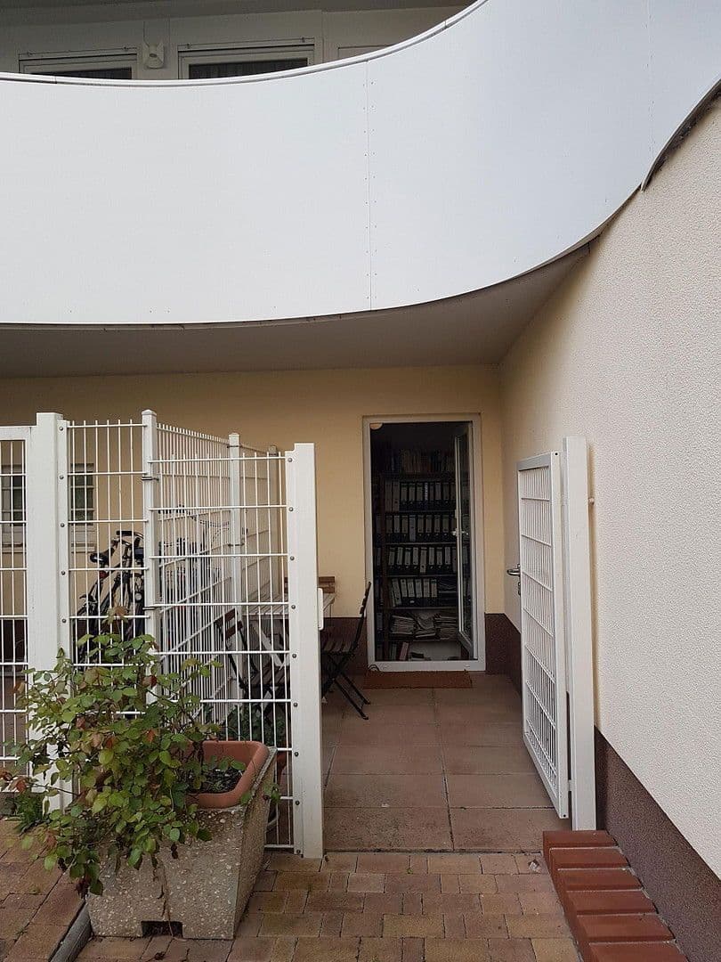 Predaj kancelárie 30 m², Berlin, Berlín Predaj kancelárie 30 m², Berlin, Berlín